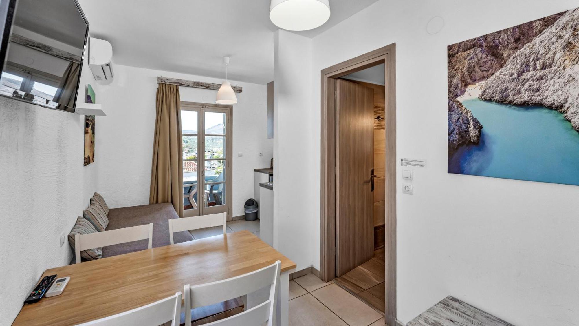 Evina Rooms&Suites Kokkini Hani Dış mekan fotoğraf