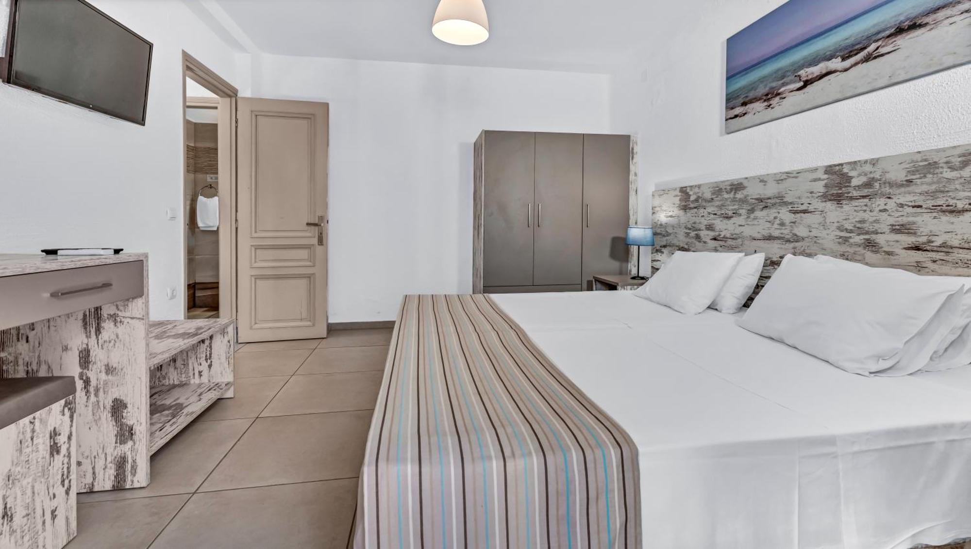 Evina Rooms&Suites Kokkini Hani Dış mekan fotoğraf