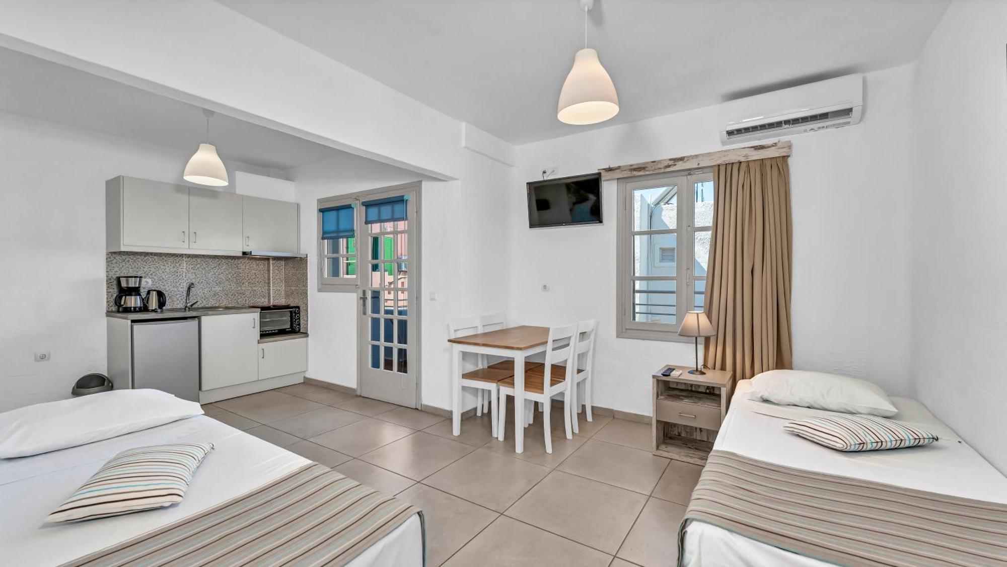 Evina Rooms&Suites Kokkini Hani Dış mekan fotoğraf